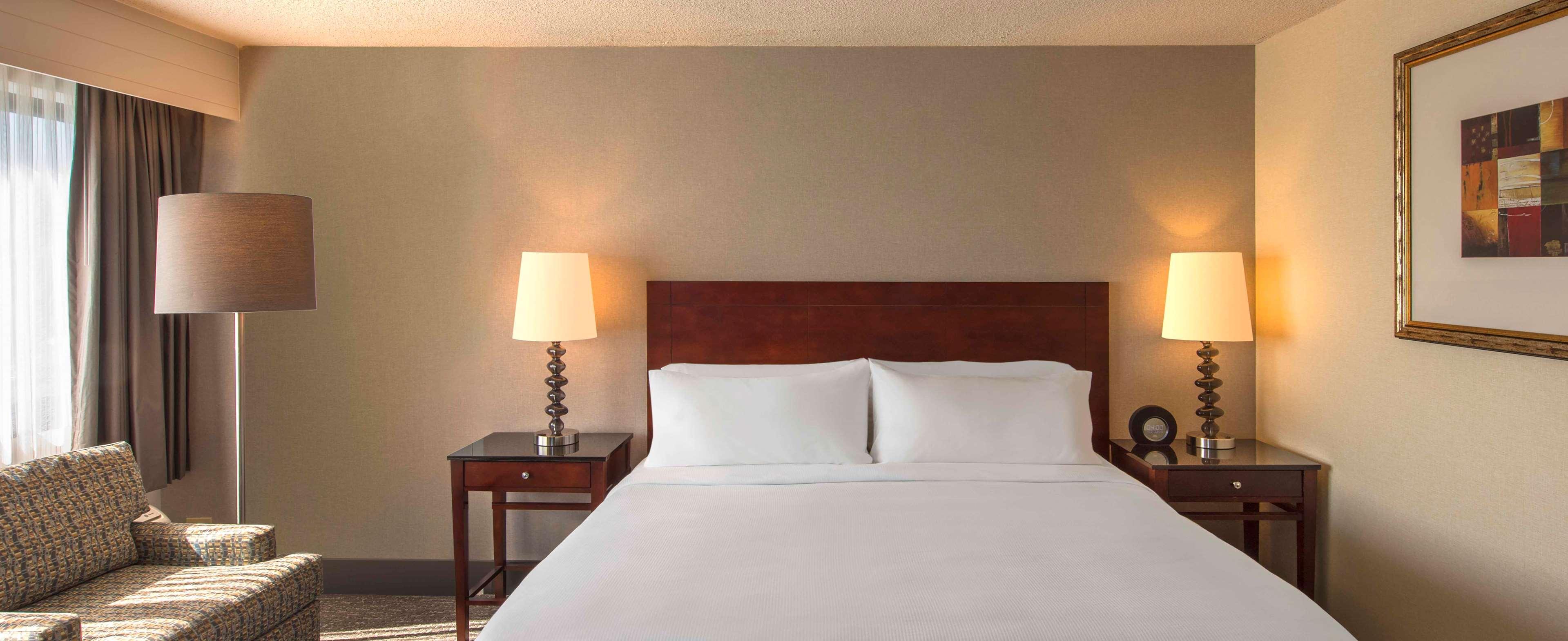 Hotel Doubletree By Hilton Chicago Schaumburg Esterno foto
