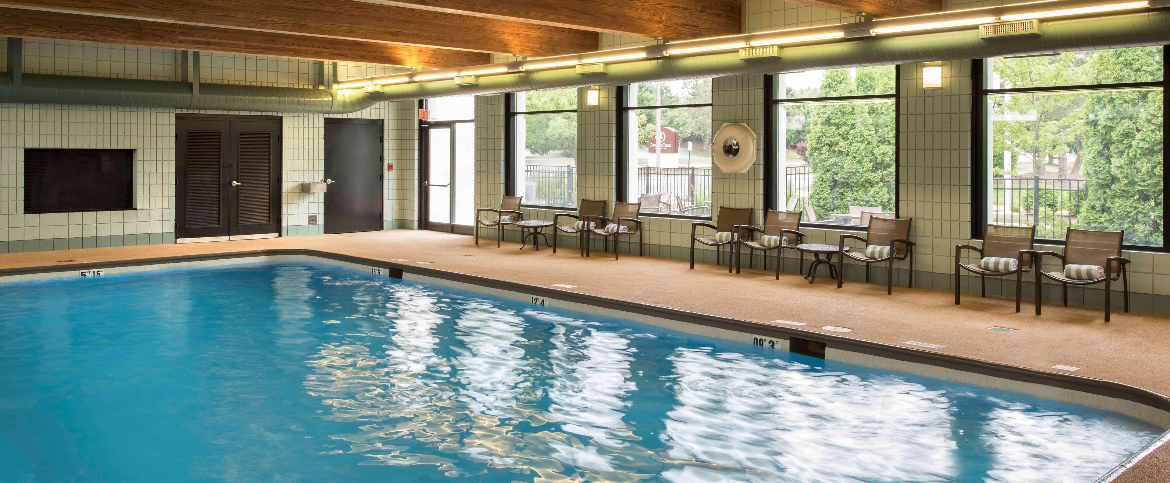 Hotel Doubletree By Hilton Chicago Schaumburg Esterno foto
