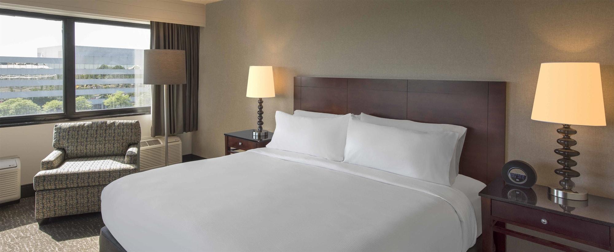 Hotel Doubletree By Hilton Chicago Schaumburg Esterno foto