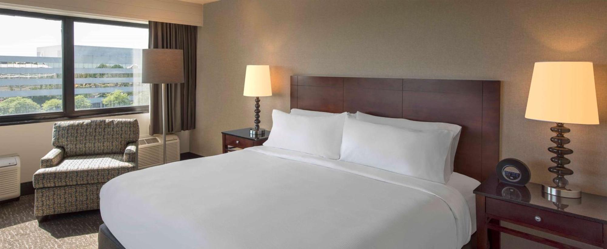 Hotel Doubletree By Hilton Chicago Schaumburg Esterno foto