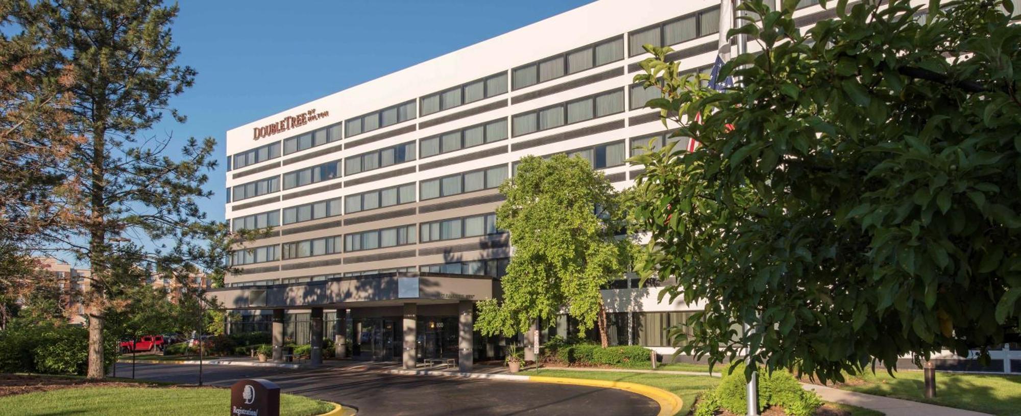 Hotel Doubletree By Hilton Chicago Schaumburg Esterno foto