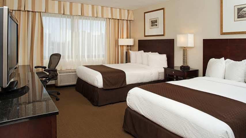 Hotel Doubletree By Hilton Chicago Schaumburg Esterno foto