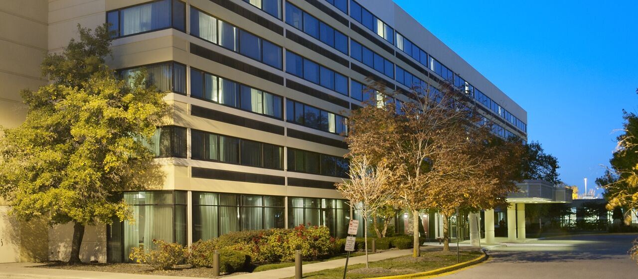 Hotel Doubletree By Hilton Chicago Schaumburg Esterno foto